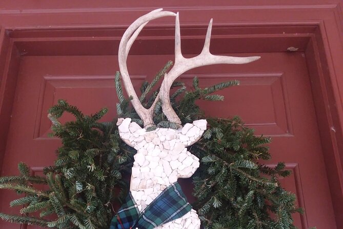 1 Hour Christmastide Walking Tour in Virginia Past and Present - Why this Williamsburg Christmas walk works