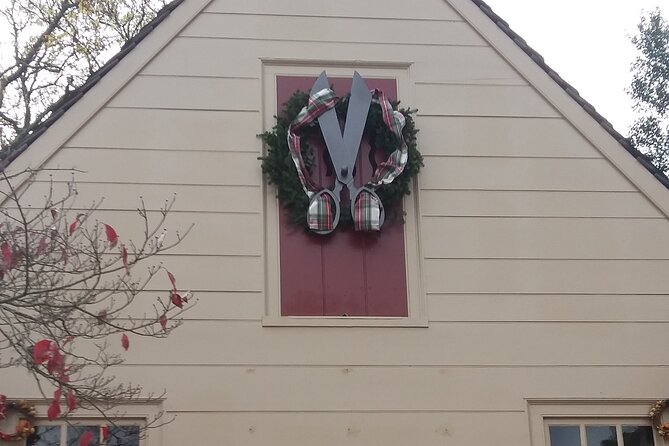 1 Hour Christmastide Walking Tour in Virginia Past and Present - St. George Tucker House and the start of modern traditions
