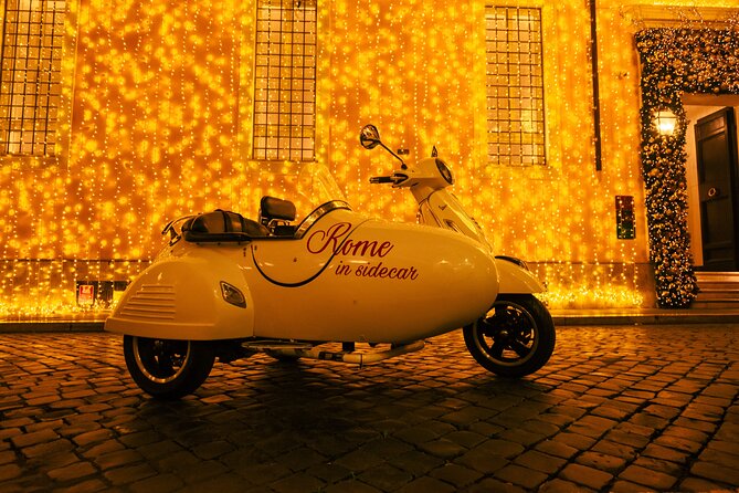 2h Xmas Lights Panoramic Vespa Sidecar Tour - Why Rome looks best from a Vespa sidecar