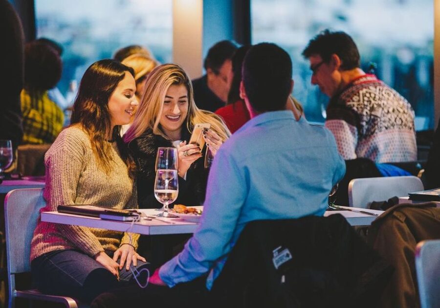 Baltimore: Christmas Eve Gourmet Brunch or Dinner Cruise - Key points to know before you book