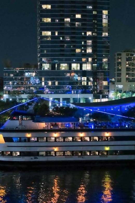 Baltimore: Christmas Eve Gourmet Brunch or Dinner Cruise - Baltimore views from the open-air decks