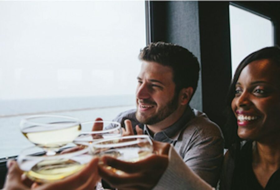 Baltimore: Christmas Eve Gourmet Brunch or Dinner Cruise - The music, dancing, and overall mood