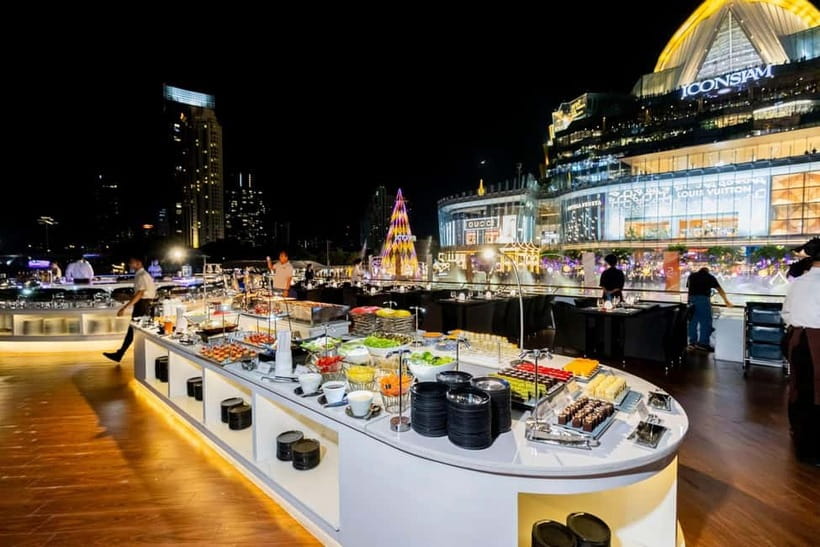 Bangkok: Celebrate New Year Opulence Dinner Cruise - The return trip needs a plan