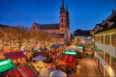 Basel’s Christmas Spirit: Private Walking Tour with Glühwein Mug