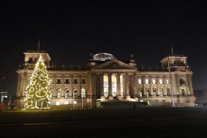Berlin Christmas Lights Live Tour + Mulled Wine & Gingerbread - Mulled wine, gingerbread, and what is included
