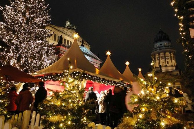 Berlin Christmas Lights Live Tour + Mulled Wine & Gingerbread - The guide and driver can make or break the evening