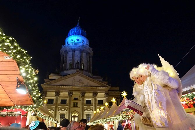 Berlin Christmas Lights Live Tour + Mulled Wine & Gingerbread - Starting at Brandenburg Gate
