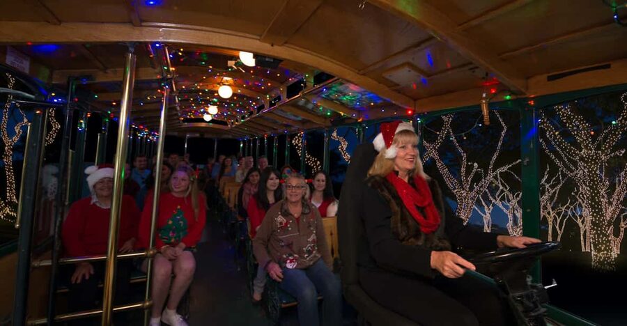 Boston: Holiday Sights and Festive Nights Trolley Tour - What this Boston Christmas trolley tour really is
