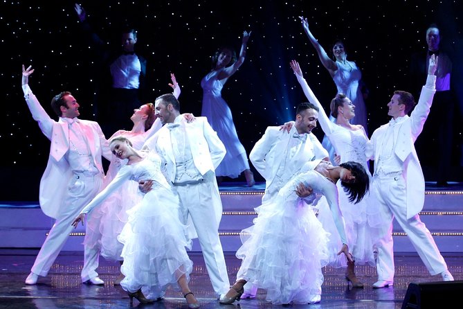 Branson's Christmas Wonderland - The musical program, from White Christmas to sacred songs