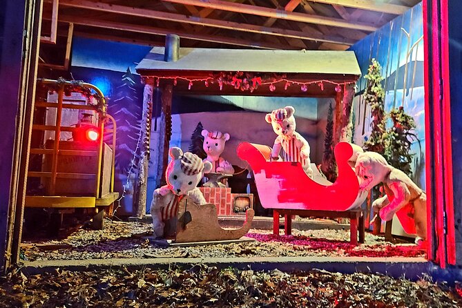 Branson VIP Christmas Light Tour - A comfortable ride with a personal guide