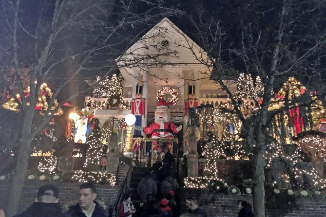 Brooklyn Christmas Lights Walking Tour at Dyker Heights - Walking through the holiday displays