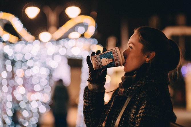 Brussels Private & Personalized Christmas Tour with a Local Guide - A Winter Wonderland square with Belgian treats