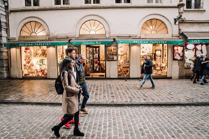 Brussels Private & Personalized Christmas Tour with a Local Guide - What the $160.42 price really buys you