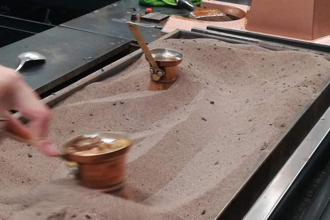 Christmas food and walking tour in Athens - Psirri for pies, coffee, and an old bakery