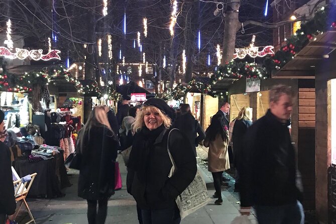 Christmas Guided Walking Tour in York - Mistletoe, fruitcake, and surprising festive habits