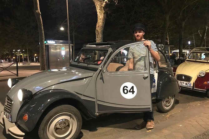 Christmas illuminations in 2CV - With 2 Presents (Food + goodies) - Starting at Allées d’Orléans