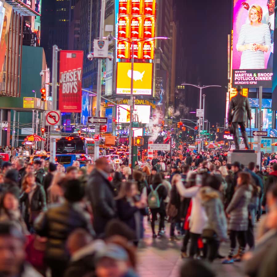 Christmas in New York: Pedicab Tour & Rockefeller Tree - What the private pedicab format means