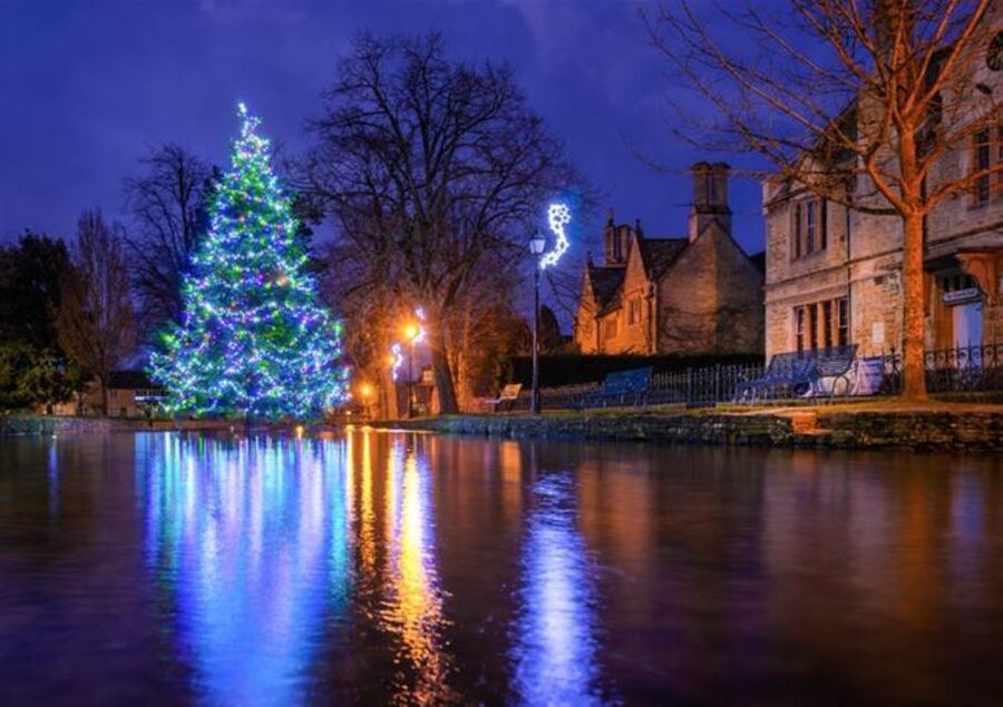 Christmas in Oxford, the Cotswolds and Stratford with Lunch - Is 11 hours too long?