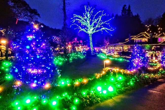 Christmas in Victoria and the Butchart Gardens - Two hours among Butchart Gardens’ holiday lights