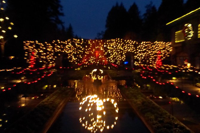 Christmas in Victoria and the Butchart Gardens - Ice skating is a pleasant extra, not a built-in feature