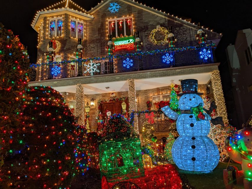 Christmas Light Night tour - What the minibus adds, and what it cannot fix