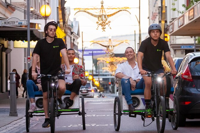 Christmas Lights Rickshaw Tour in Perth - Why the Rickshaw Format Works for Families