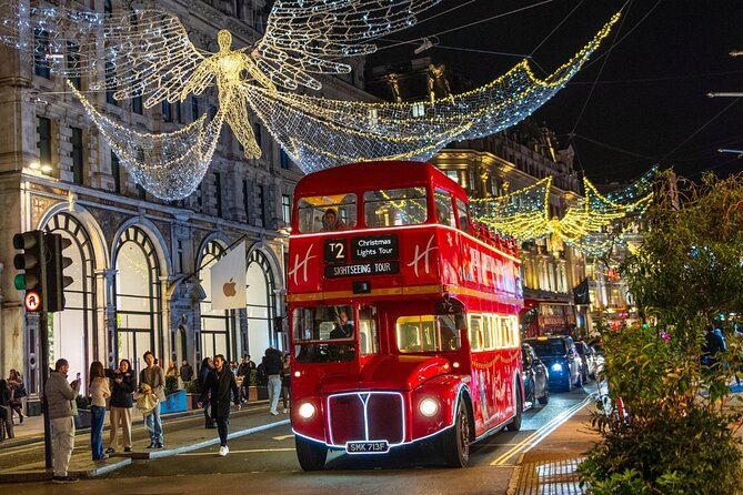 Christmas Lights Tour by Vintage Bus in London - Oxford Street and its 5,000-plus stars