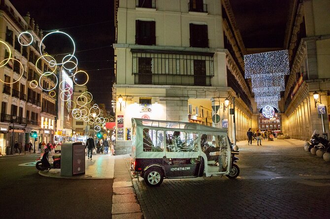 Christmas Lights Tour of Madrid in Eco Tuk Tuk Private - Guides, language, and the human side of the ride