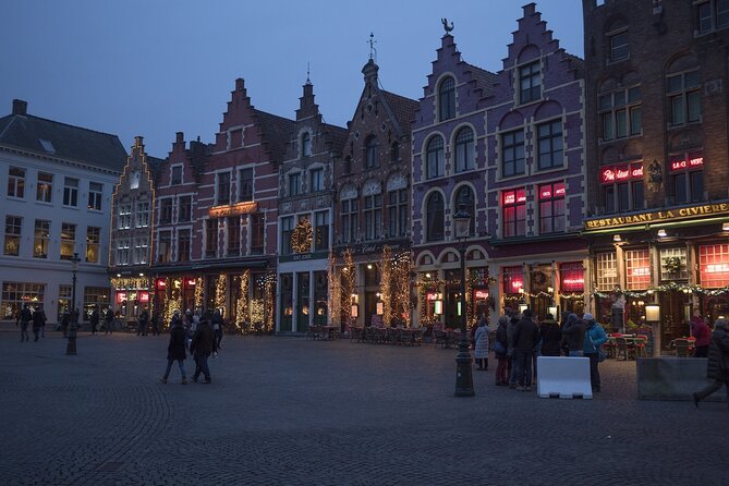 Christmas Magic in Bruges - Private Walking Tour - Who should book this Christmas walk?