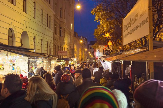 Christmas Market Vienna Tour - Food, punch, and the value of the tastings