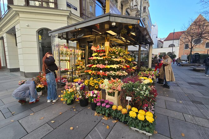 Christmas Markets & Shopping in Vienna - St. Stephen’s Square and the Christmas market