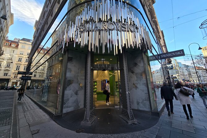 Christmas Markets & Shopping in Vienna - Finishing on Neubaugasse