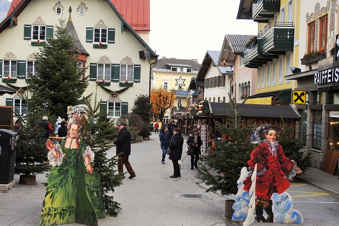 Christmas Markets Tour with St.Gilgen + St.Wolfgang + Hallstatt - St. Gilgen and Wolfgangsee: a short first market stop
