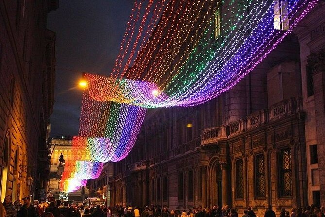 Christmas Nativities and Angels Tour in Rome - Santa Maria in Via and a smaller church stop