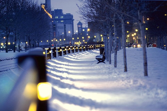 Christmas Walking Tour in Old Montreal - How much Christmas atmosphere should you expect?