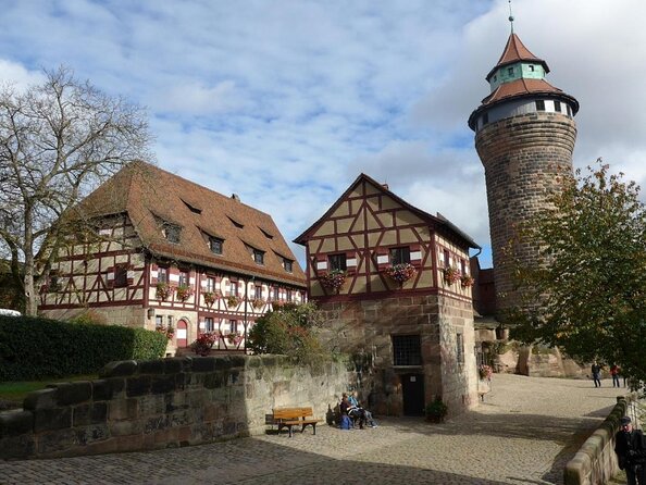 City tour through Nuremberg with the little train - Christmas tour - Key points at a glance