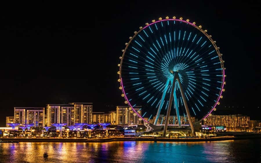 Dubai: New Year Eve Luxury Yacht Fireworks View & BBQ Cruise - Small details that can make the night easier