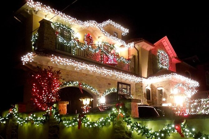 Dyker Heights Christmas Lights Tour - Meeting at Bryant Park at 4:00 pm