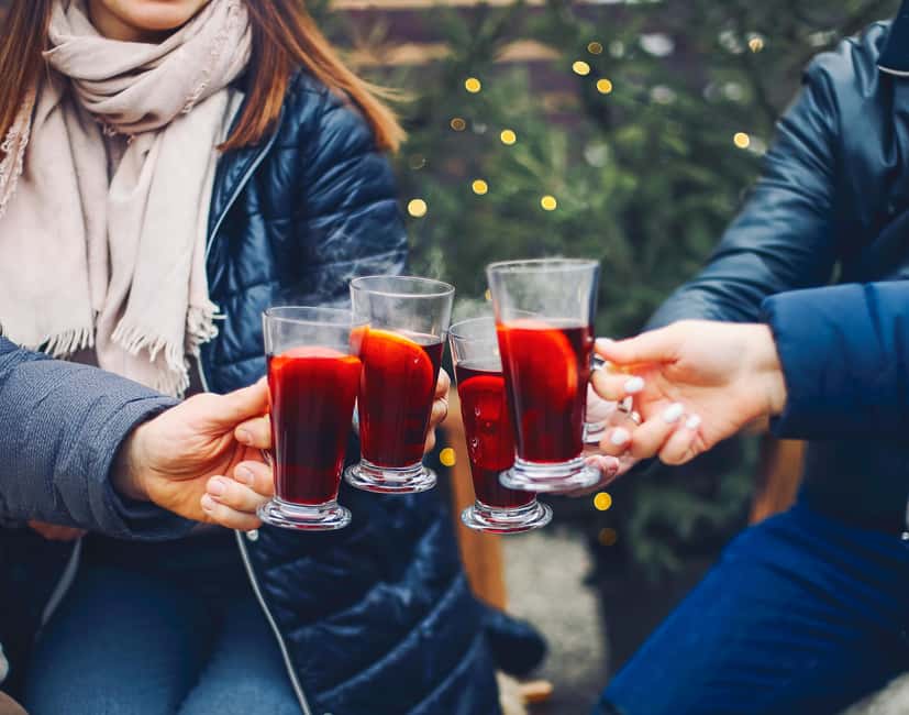 Enjoyable Advent tour: champagne, cookies & mulled wine in Würzburg - Christmas customs from the Middle Ages to the Baroque period
