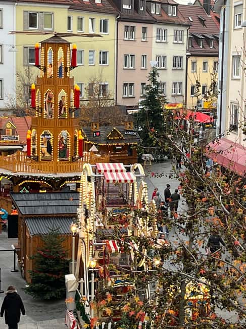 Enjoyable Advent tour: champagne, cookies & mulled wine in Würzburg - Is the $57 price fair?