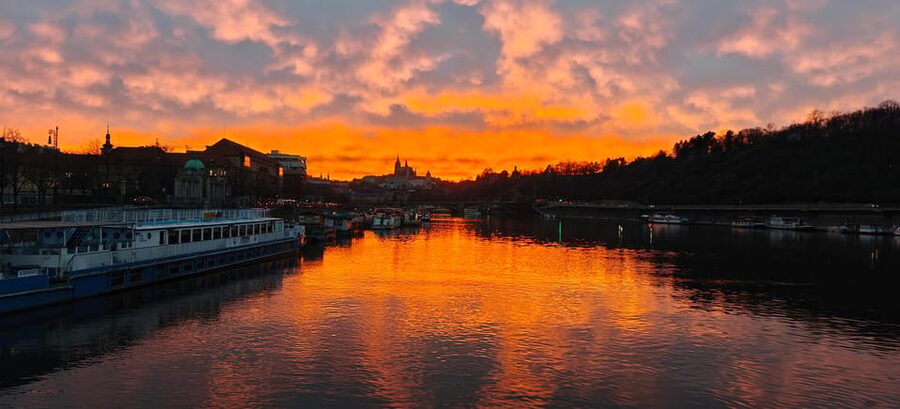 Exclusive Christmas cruise with Christmas Eve buffet - Key details before you book