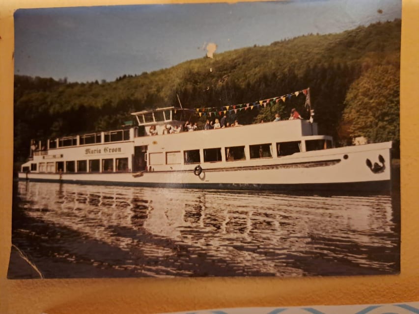 Exclusive Christmas cruise with Christmas Eve buffet - Boarding a 1927 ship for Christmas Eve