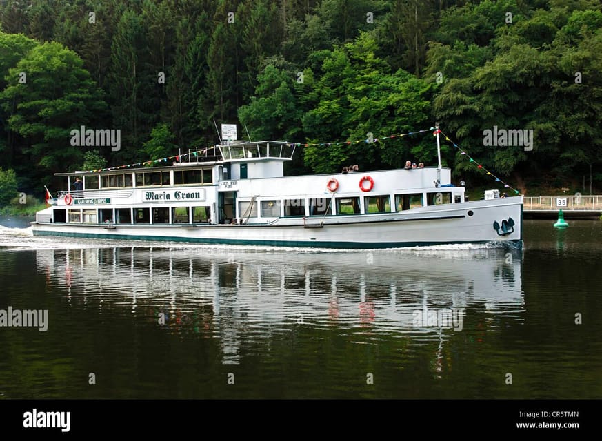 Exclusive Christmas cruise with Christmas Eve buffet - Practical planning for the evening