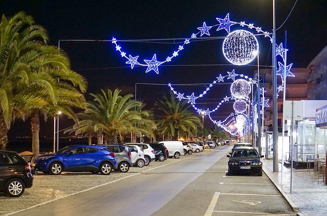 Festive Faro: Historic Christmas Lights & Market Delights - Timing, access, and practical details