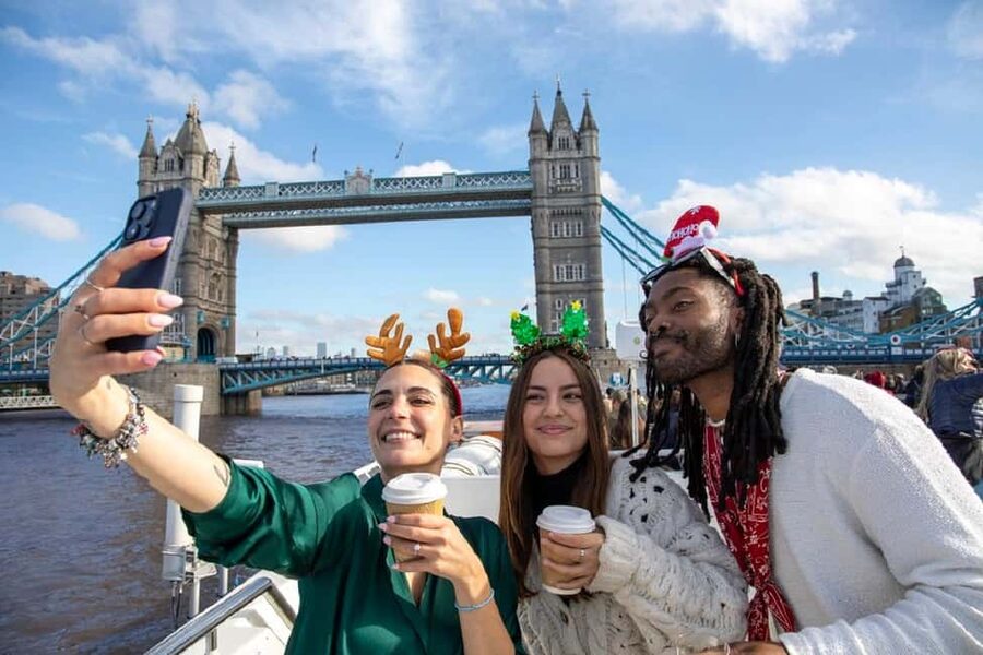 Festive London Christmas Day River Thames Lunch Cruise - Key things to know before booking