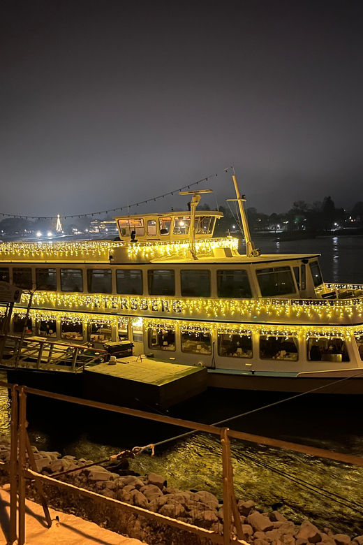 From Bonn: Christmassy Advent Cruise on the Rhine - Christmas decoration does much of the work