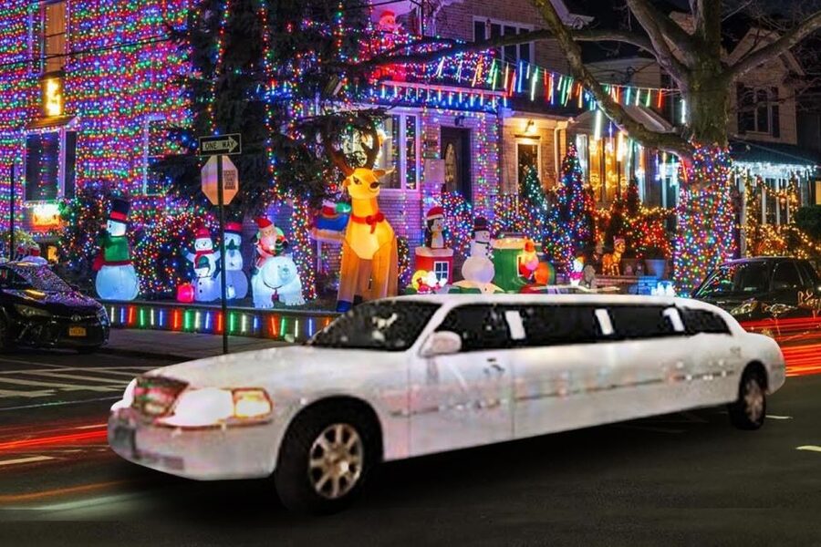 From Manhattan: Private Brooklyn Christmas Tour by Limousine - Dyker Heights and its famous Christmas houses