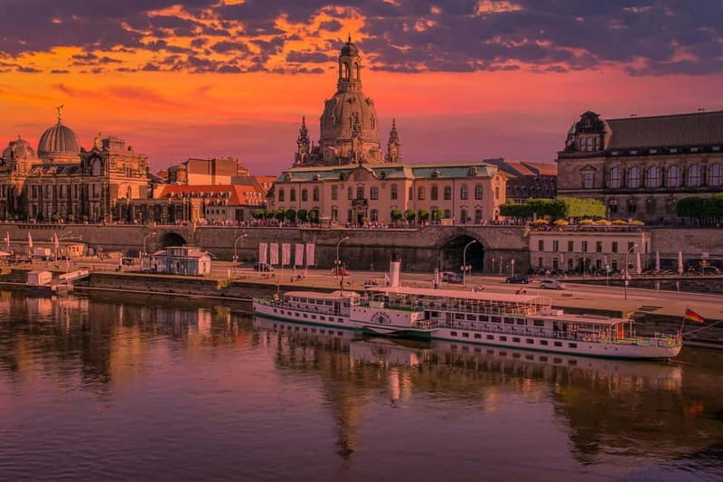 From Prague: Dresden Christmas markets and old town tour - Three markets, three different moods