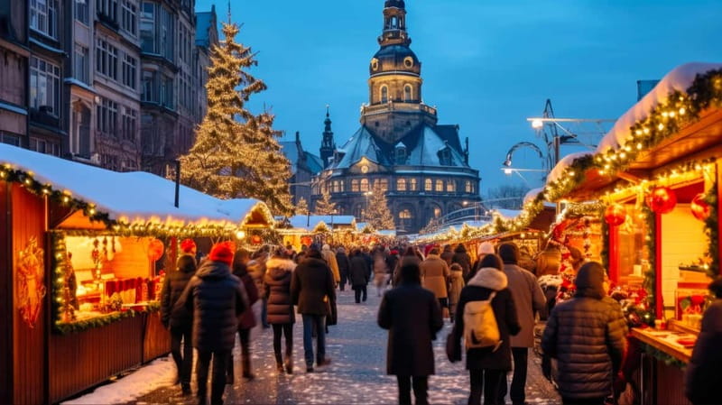 From Prague: Dresden Christmas markets and old town tour - Dresden begins with an old town walk