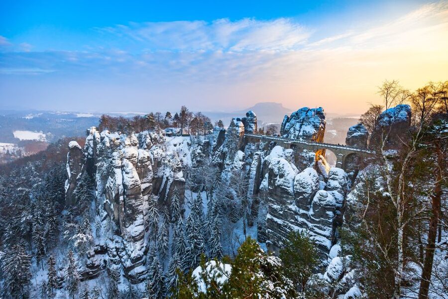 From Prague: Dresden Xmas Market & Saxon Switzerland Tour - Bastei Bridge and the Elbe canyon
